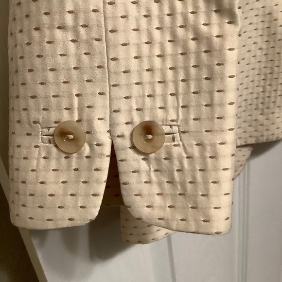 Dana Buchman Petite Skirt Suit - Picture 4 of 8